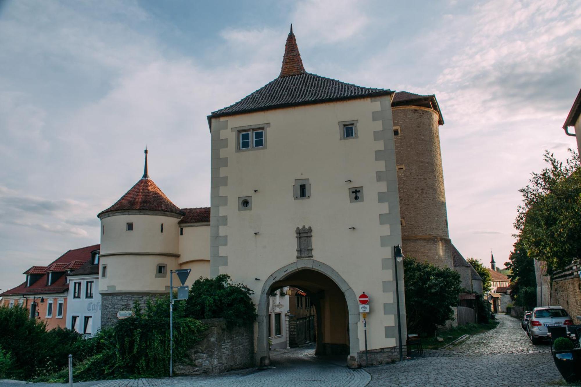 Akzent Hotel Franziskaner Dettelbach Exterior photo